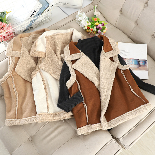 Modern női mellény puha béléssel, három színben