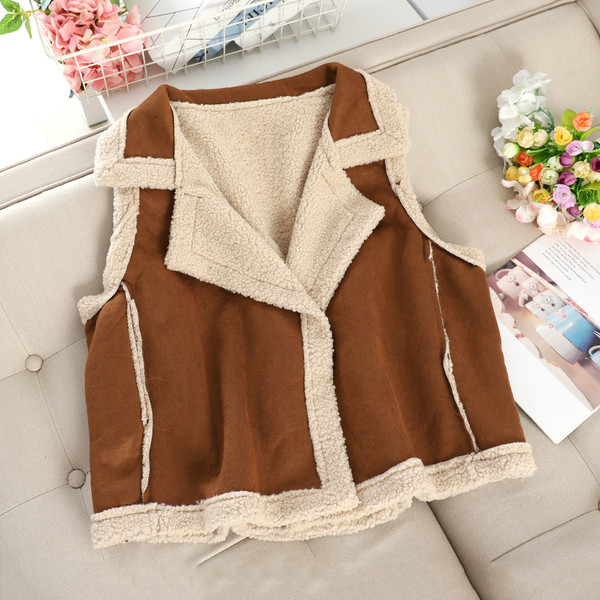 Modern női mellény puha béléssel, három színben