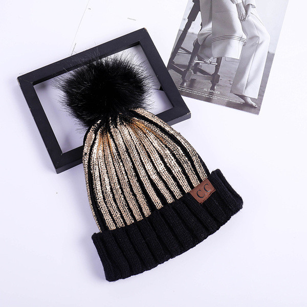 HIT Modern női téli sapka pehellyel több színben