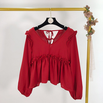 Rövid női blúz spitz nyakkivágással, hátul megkötős - három színben