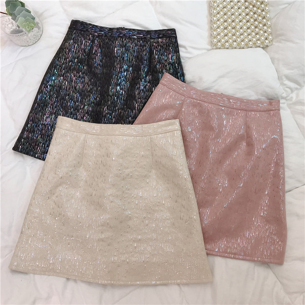 Új modell női rövid szoknya, fényes hatással három színben