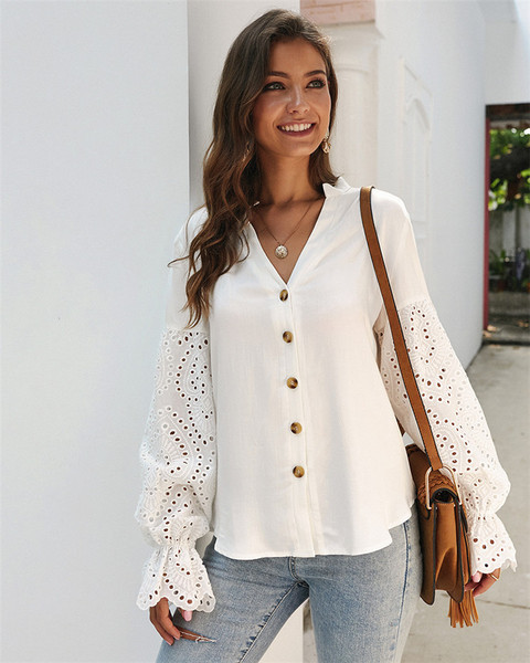 Aktuális női ing spitz nyakkivágással és lótusz ujjú fehér és zöld színben