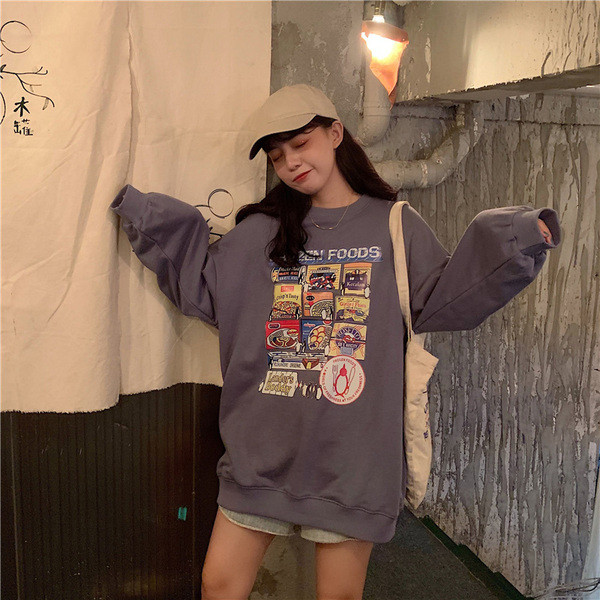 Bluza lunga de dama in trei culori cu aplicatie