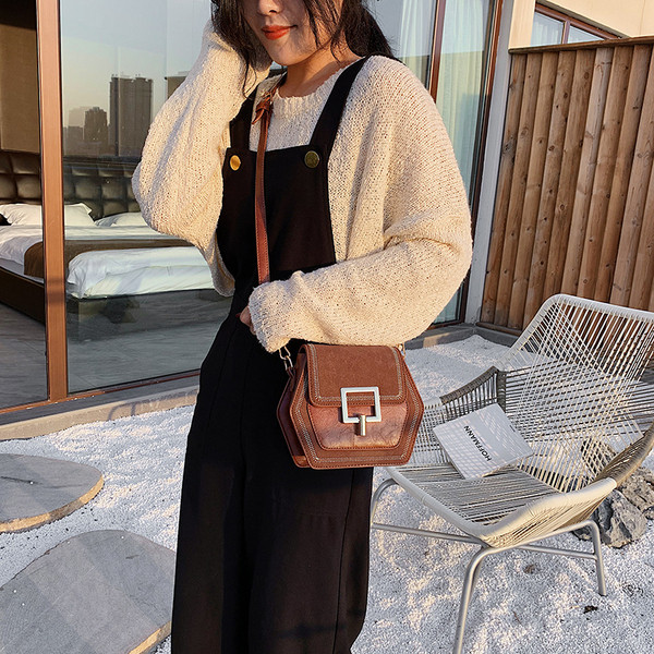 Női táska hosszú és rövid füllel, négy színben