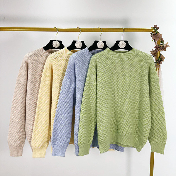 Alkalmi pulóver ovális nyakkivágással és hosszú ujjú négy színben