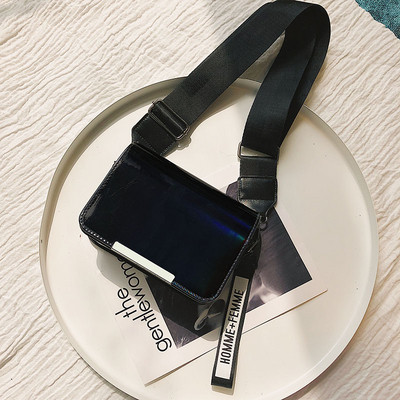 Modern női táska hosszú füllel több színben