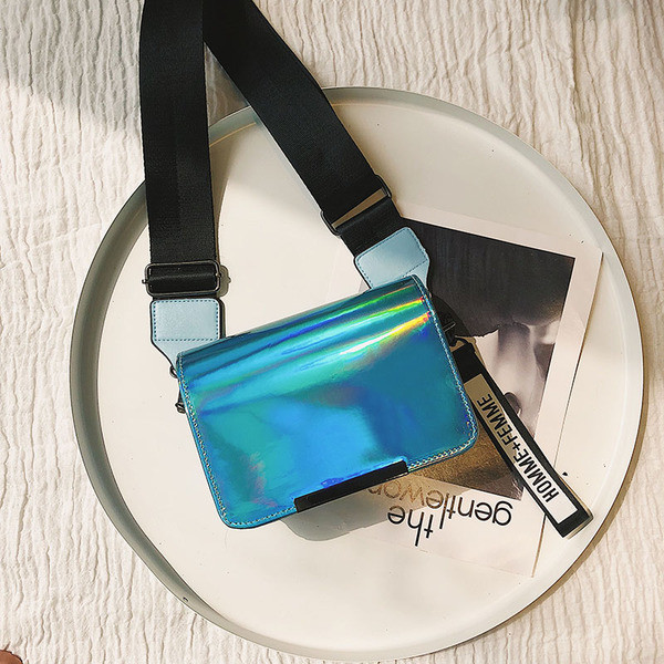 Modern női táska hosszú füllel több színben