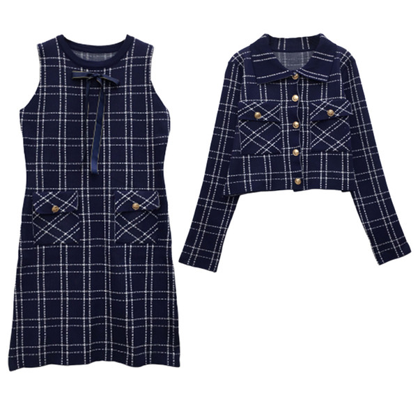 Stílusos női szett kék-fehér kabáttal és ruhával