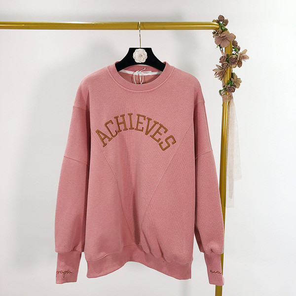 Női széles pulóver több színben hímzett felirattal