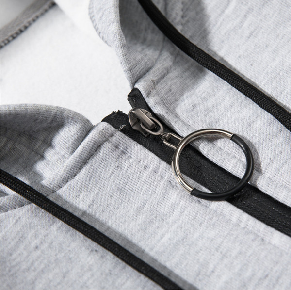 Nappali férfi pulóver kapucnival és nyakkendővel, két színben