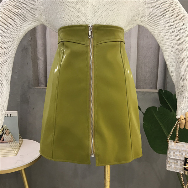 Modern női bőrszoknya több színben cipzárral