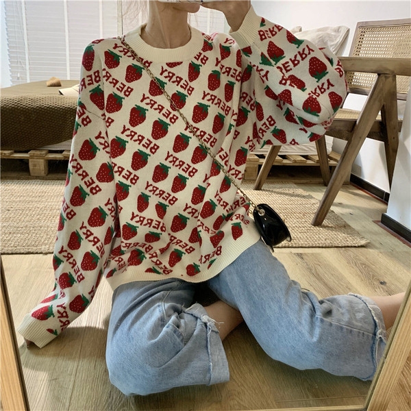 Bluză de damă topică albă cu imprimeu