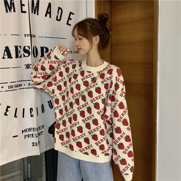 Bluză de damă topică albă cu imprimeu