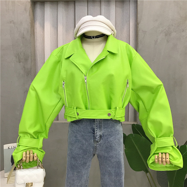 Női alkalmi bőrkabát fekete, zöld és fehér színekben