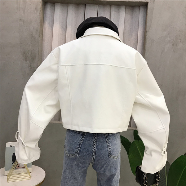 Női alkalmi bőrkabát fekete, zöld és fehér színekben