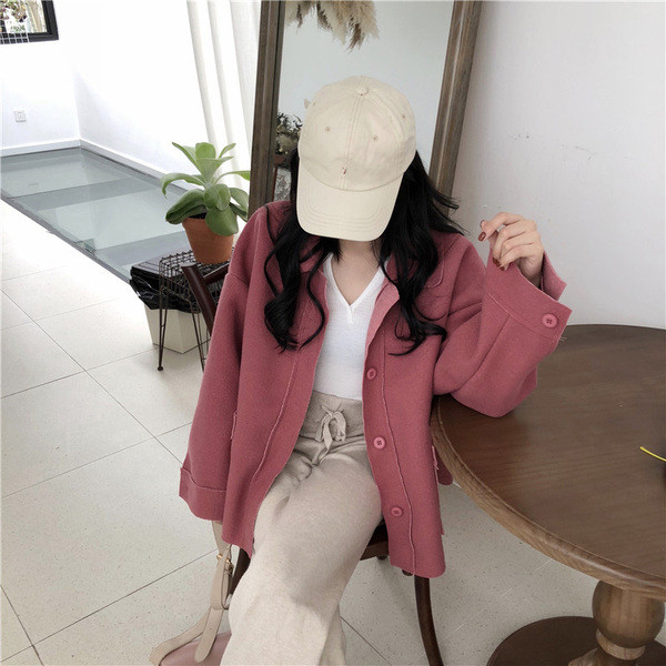 Női aktuális rövidkabát két színben