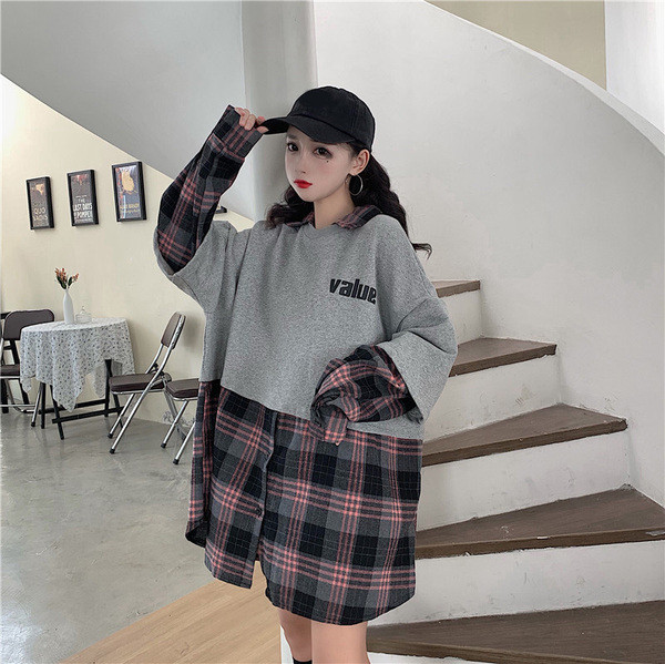 Női széles pulóver két színben - hosszú modell