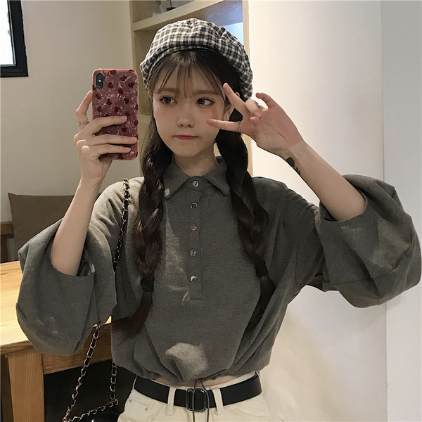 Női rövid blúz három színben, széles ujjakkal és nyakkendőkkel