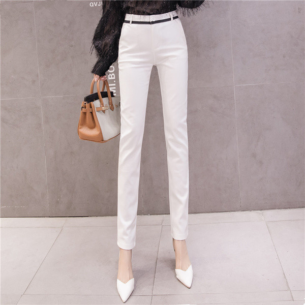 Stílusos, zsebes női nadrág új modellje több színben