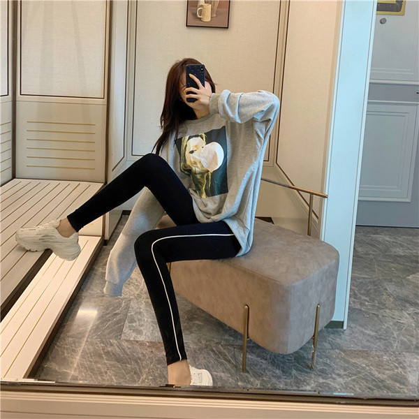 Női leggings Karcsú fekete színű modell szegéllyel