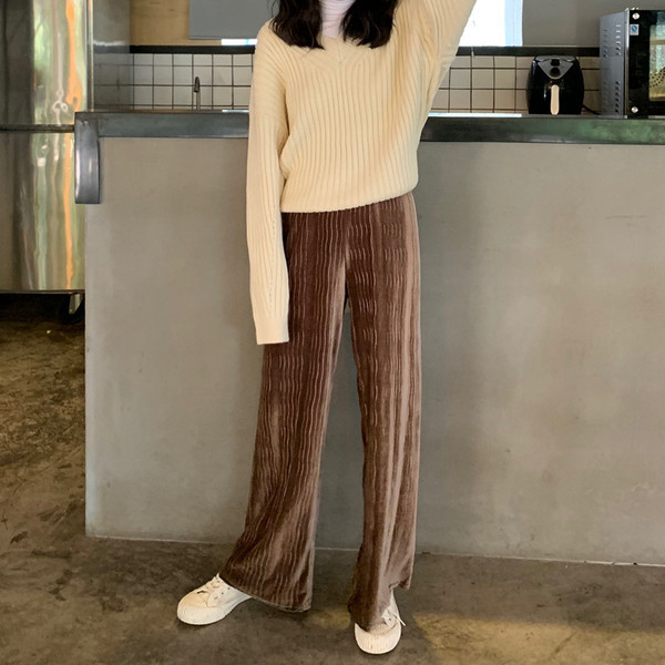 Női nadrág három színben gumírozott derékkal