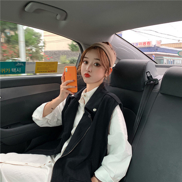 Γυναικείο casual γιλέκο σε δύο χρώματα με τσέπες