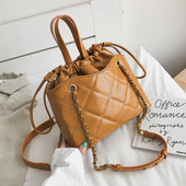 Geanta de dama model NOU din piele ecologica cu manere lungi si scurte