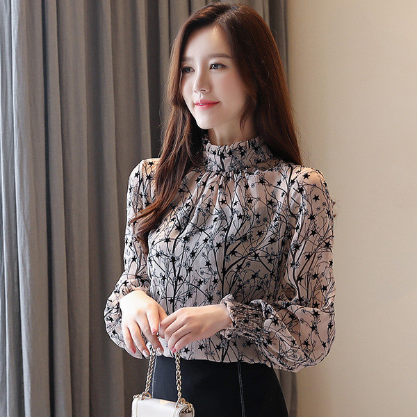 Aktuális női ing magas pólógallérral, két színben