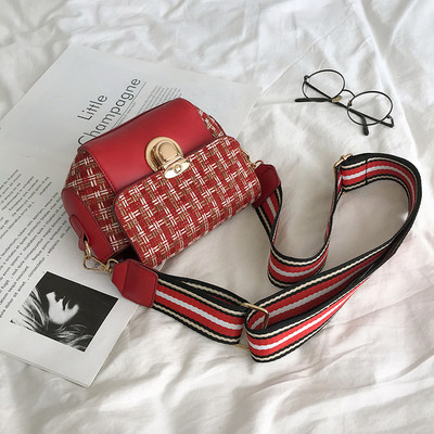 Modern női táska hosszú füllel, zöld, kék, fekete, barna és piros színben