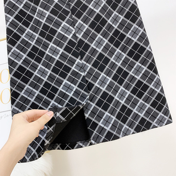 Modern női kockás szoknya magas derékkal több színben