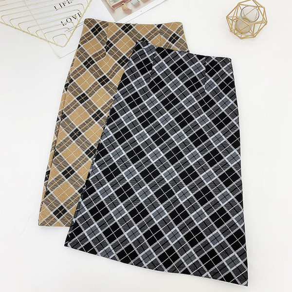 Modern női kockás szoknya magas derékkal több színben