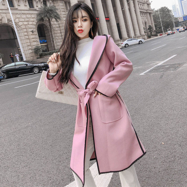 Őszi női kabát kapucnival rózsaszín és bézs színben