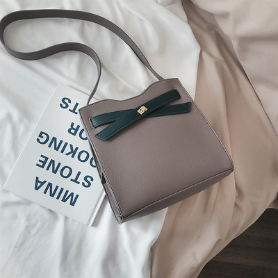 Öko bőrből készült modern női táska cipzárral több színben