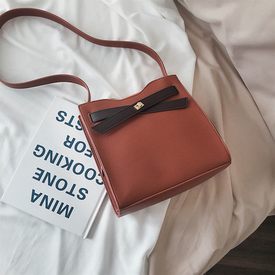 Öko bőrből készült modern női táska cipzárral több színben