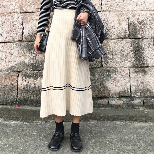 Jelenlegi női szoknya két színben - egyenes modell magas derékkal