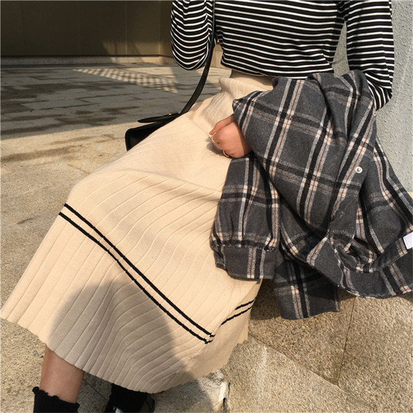 Jelenlegi női szoknya két színben - egyenes modell magas derékkal