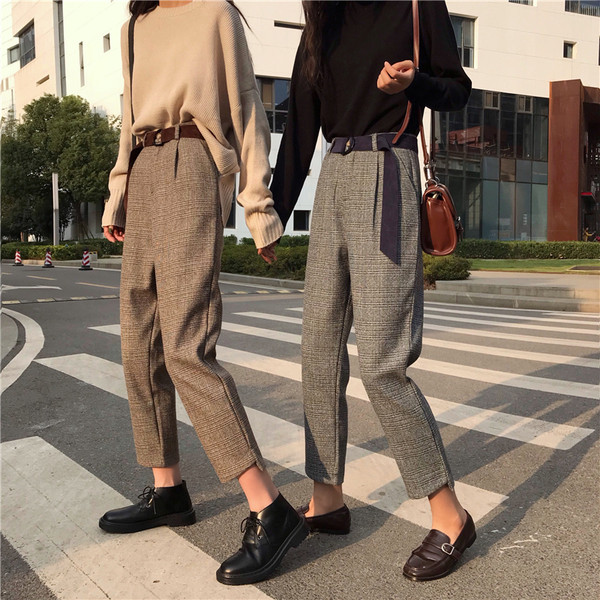 Pantaloni dama in carouri in doua culori cu talie inalta