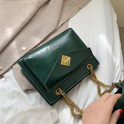 Női bőr táska fém lánccal több színben