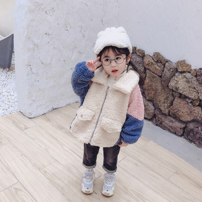 Aktuális gyerekkabát lányoknak két színben felirattal