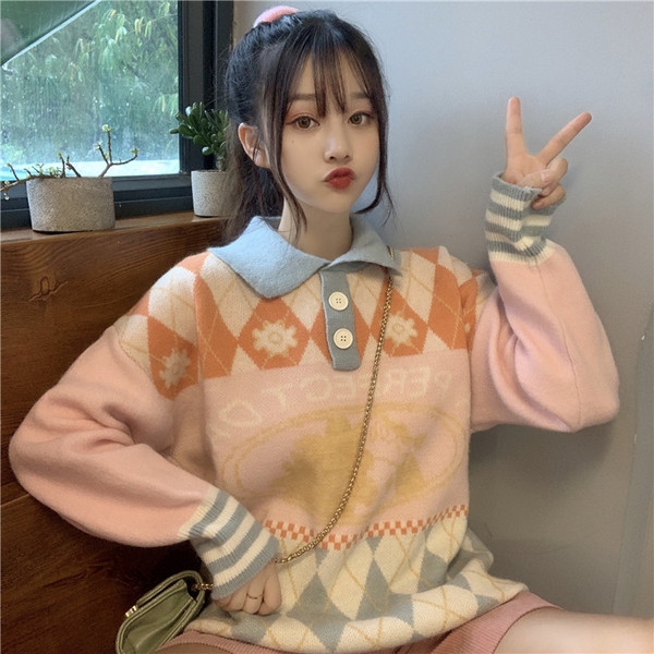 Női pulóver két színben, klasszikus gallérral