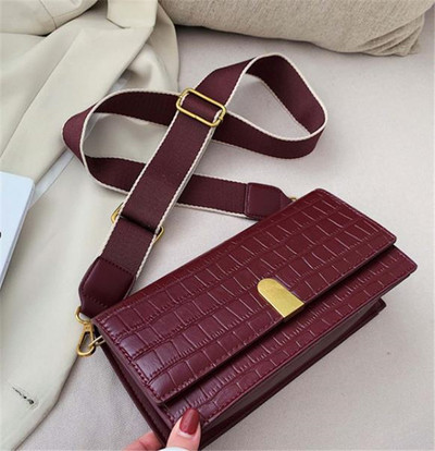 Eko bőrből készült alkalmi női táska, hosszú füllel hat színben