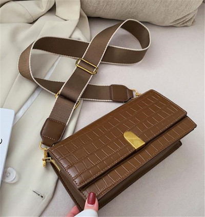 Eko bőrből készült alkalmi női táska, hosszú füllel hat színben