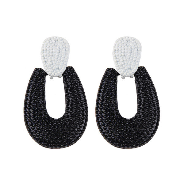 Modern női lógó fülbevaló többféle színben