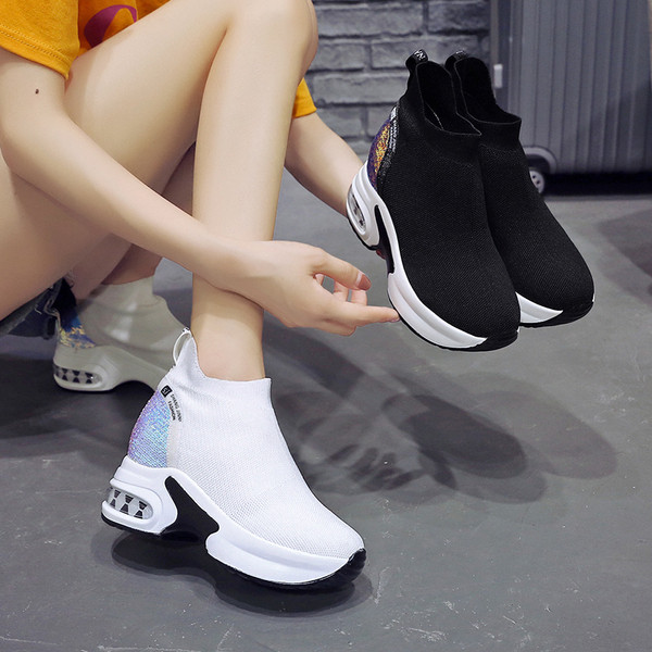 Adidasi casual dama cu talpa inalta in alb-negru