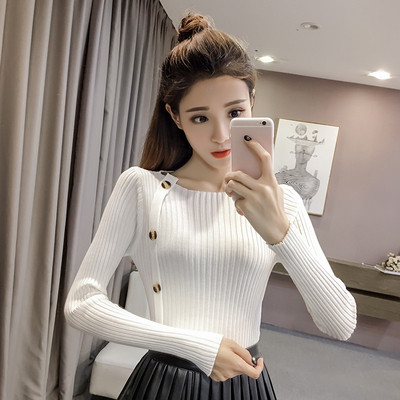 Γυναικείο μοντέρνο μπλουζάκι σλιμ μοντέλο με οβάλ λαιμόκοψη