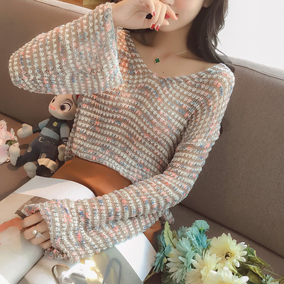 Női blúz három színben, ovális nyakkivágással és széles ujjakkal