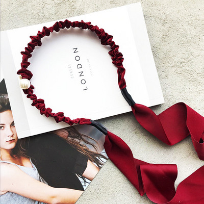 Napi női tiara nyakkendővel több színben