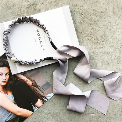 Napi női tiara nyakkendővel több színben