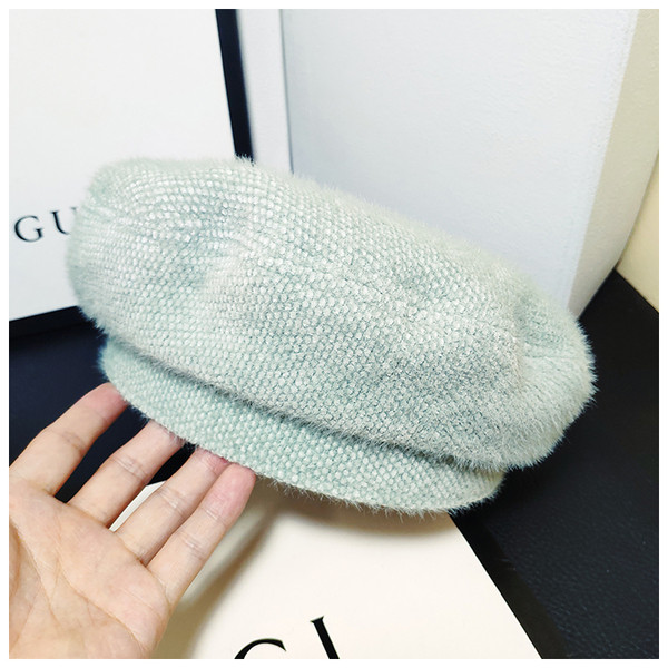 Téli női beret típusú sapka több színben