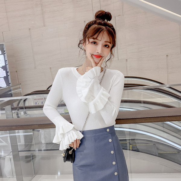 Bluza de dama moderna in mai multe culori cu decolteu oval